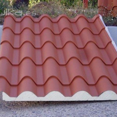 Imagen de tejas en color rojo en panel de techo